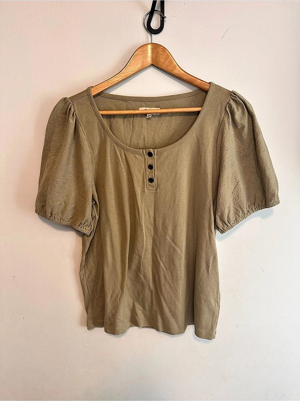 Madewell Olive Green Eyelet Puff Sleeve Henley Top Size Large